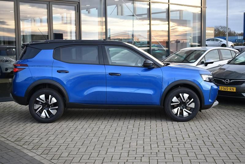 Nieuw Opel Frontera 146 PK (107 kW) 2025 Blauw SUV