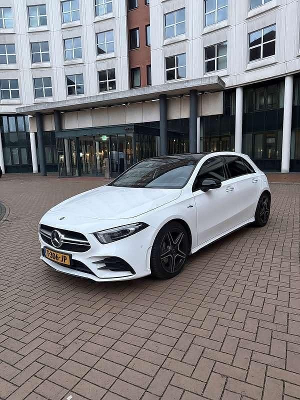 Wit Gebruikt 2020 Mercedes A35 AMG AMG Stationwagen | € 34.499 (Goede deal) - Afbeelding 1/4