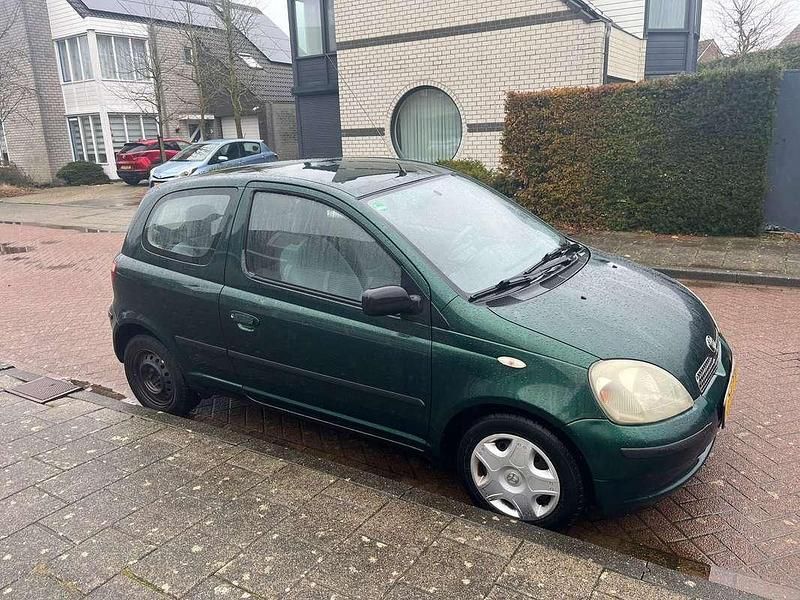 Occasion Toyota Yaris Sol 86 PK (63 kW) 2001 Groen Hatchback