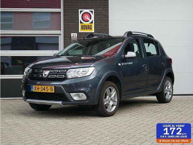 Grijs Gebruikt 2019 Dacia Sandero Stepway Hatchback | € 10.450 (Eerlijke prijs) - Afbeelding 1/4