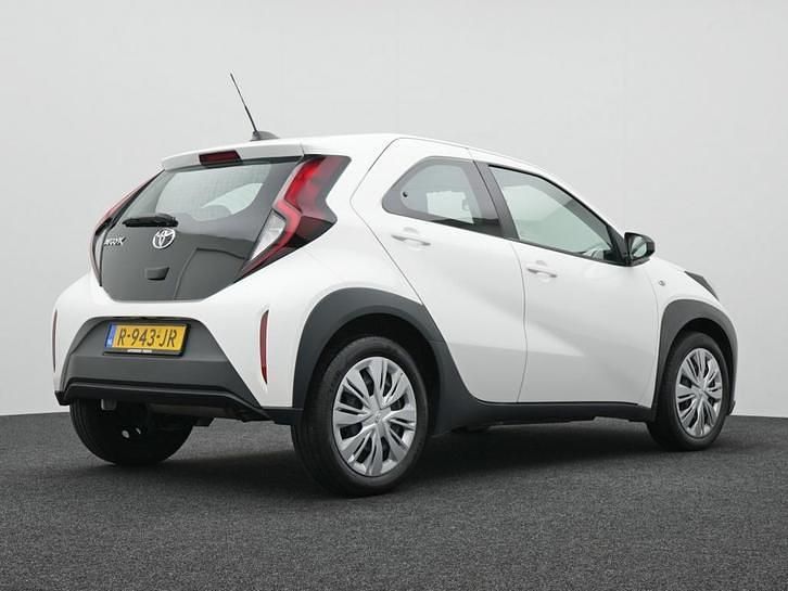 Occasion Toyota Aygo X Play 72 PK (52 kW) 2022 Wit SUV