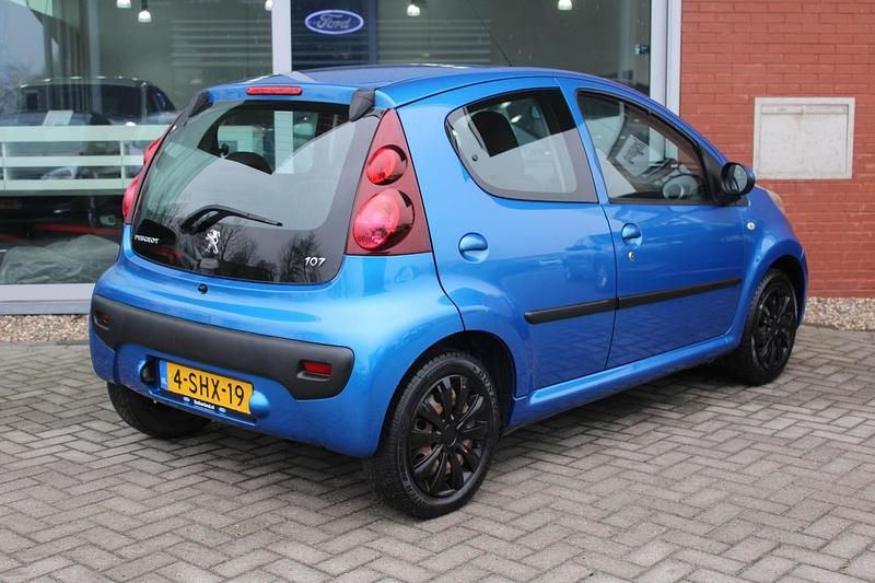 Occasion Peugeot 107 Active 68 PK (50 kW) 2013 Blauw Hatchback