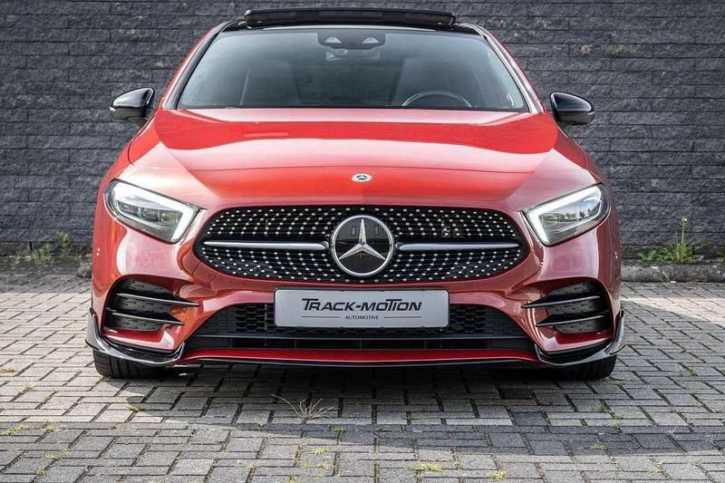Occasion Mercedes A250 Business 160 PK (117 kW) 2020 Rood, metallic lak Hatchback
