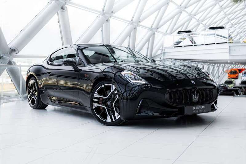 Zwart, metallic lak Nieuw 2025 Maserati Granturismo Coupé | € 214.397 - Afbeelding 1/4