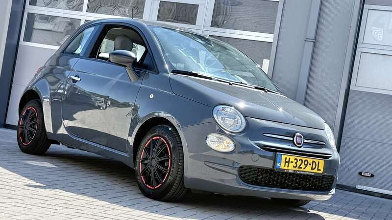 Grijs Gebruikt 2020 Fiat 500 Young Hatchback | € 7.999 (Super prijs) - Afbeelding 1/4