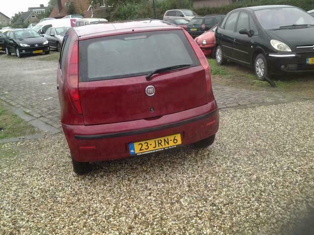 Occasion Fiat Punto Active 60 PK (44 kW) 2009 Rood Hatchback