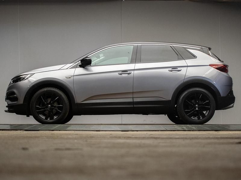 Grijs Gebruikt 2019 Opel Grandland X Innovation SUV | € 15.945 (Eerlijke prijs) - Afbeelding 1/4
