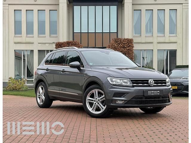 Grijs Gebruikt 2017 VW Tiguan Sport SUV | € 19.950 (Goede deal) - Afbeelding 1/4
