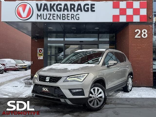 Zilver Occasion 2018 Seat Ateca Style SUV | € 19.945 (Goede deal) - Afbeelding 1/4