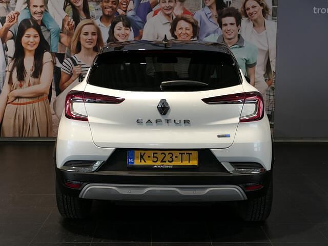 Occasion Renault Captur Intens 159 PK (116 kW) 2021 Wit SUV
