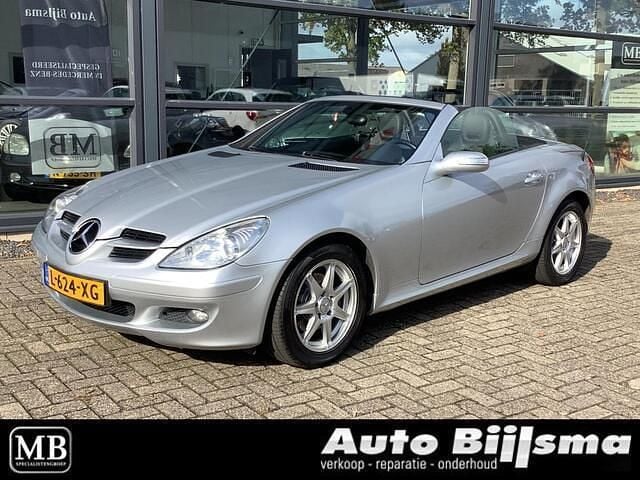 Grijs Gebruikt 2007 Mercedes SLK200 Cabriolet | € 8.995 (Super prijs) - Afbeelding 1/4