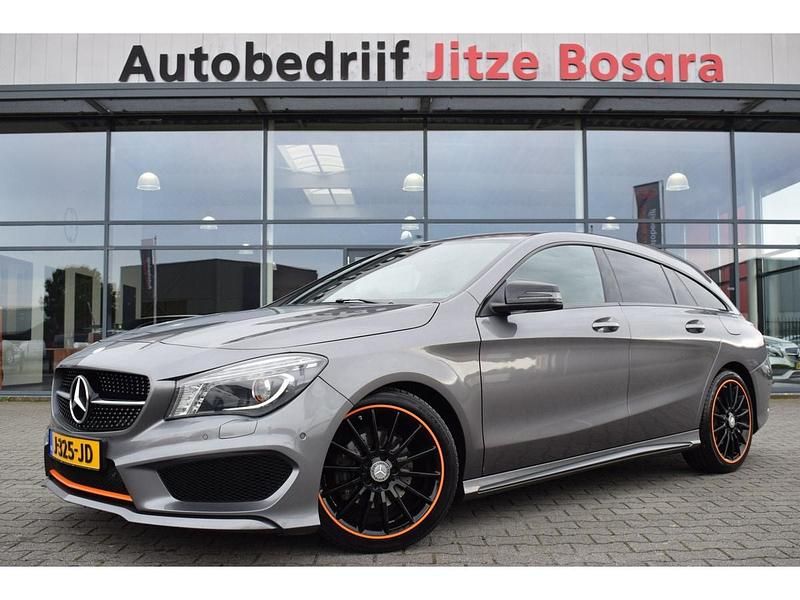 Grijs Gebruikt 2016 Mercedes CLA180 OrangeArt Edition Sedan | € 15.950 (Eerlijke prijs) - Afbeelding 1/4