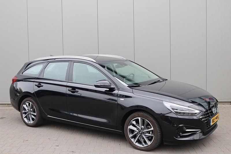 Occasion Hyundai i30 Comfort 161 PK (118 kW) 2024 Zwart Stationwagen