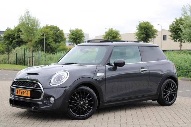 Grijs Gebruikt 2014 Mini Cooper S Hatchback | € 14.999 (Iets duurder) - Afbeelding 1/4
