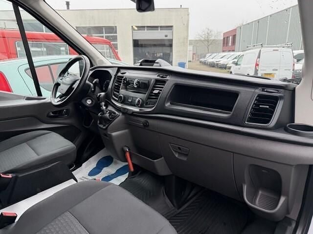 Occasion Ford Transit Trend 131 PK (96 kW) 2023 Wit Van