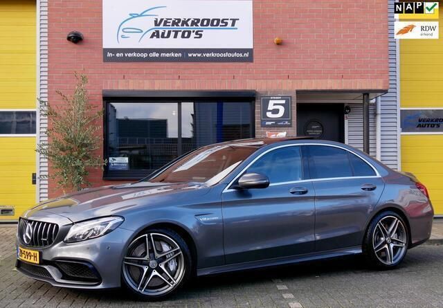 Grijs, metallic lak Gebruikt 2017 Mercedes C63S AMG AMG Sedan | € 40.950 (Eerlijke prijs) - Afbeelding 1/4