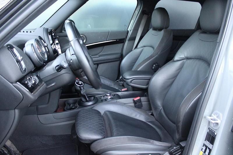 Occasion Mini Cooper S Countryman Business 220 PK (161 kW) 2021 Grijs SUV