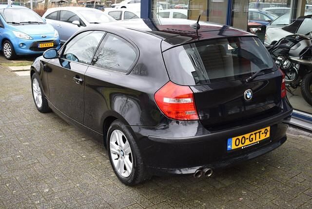 Occasion BMW 116 122 PK (89 kW) 2008 Zwart Hatchback