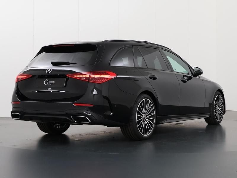 Occasion Mercedes C180 AMG 170 PK (125 kW) 2023 Zwart, metallic lak Stationwagen