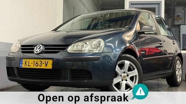 Blauw Gebruikt 2006 VW Golf V Trendline Hatchback | € 1.995 (Goede deal) - Afbeelding 1/4