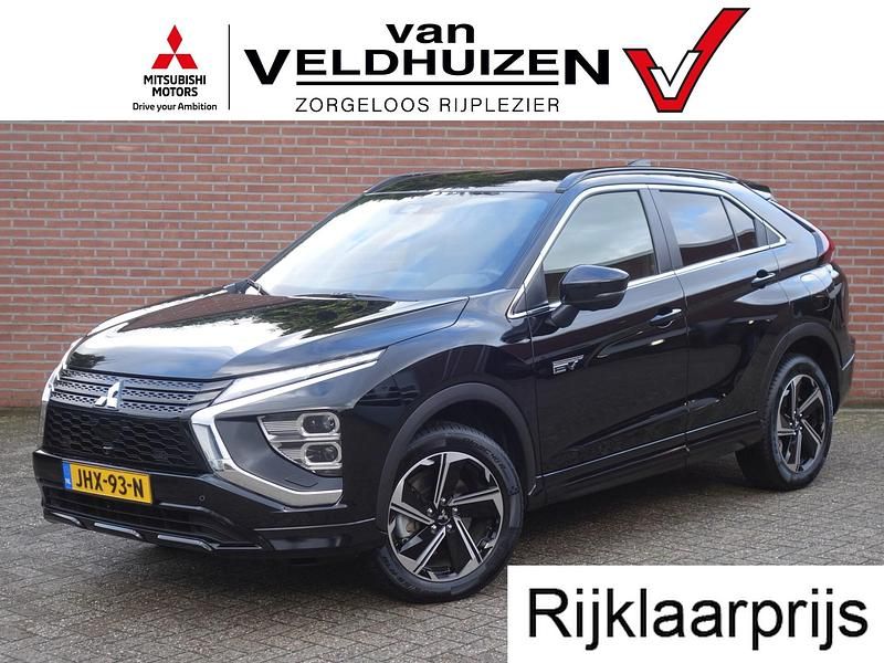 Zwart Occasion 2025 Mitsubishi Eclipse Cross SUV | € 33.950 (Eerlijke prijs) - Afbeelding 1/4