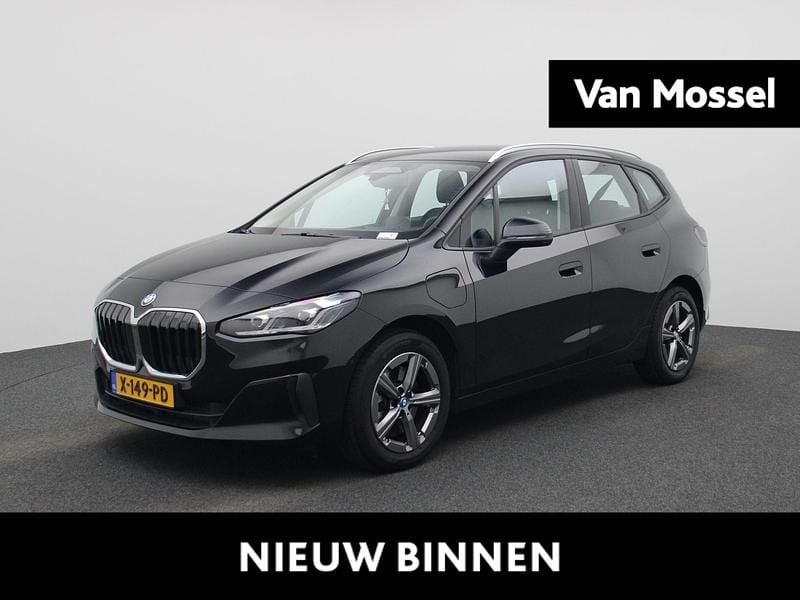 Zwart Gebruikt 2024 BMW 230 Stationwagen | € 39.900 (Super prijs) - Afbeelding 1/4