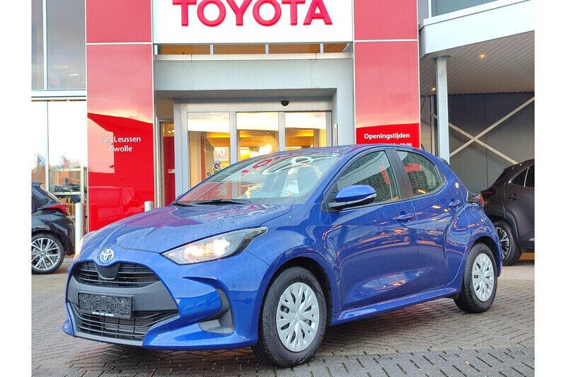Gebruikt 2023 Toyota Yaris Hybrid | € 23.999 (Super prijs) - Afbeelding 1/1