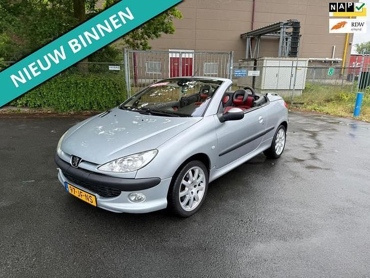 Grijs Gebruikt 2002 Peugeot 206 CC Cabriolet | € 799 (Super prijs) - Afbeelding 1/4