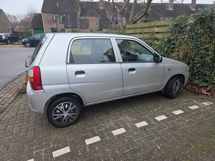 Gebruikt 2005 Suzuki Alto Hatchback | € 850 (Eerlijke prijs) - Afbeelding 1/4