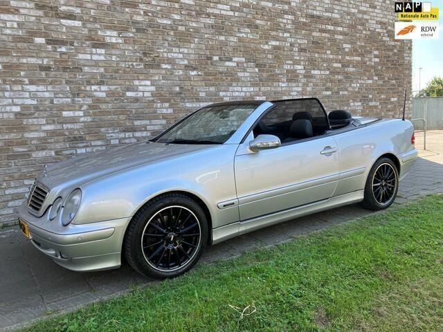 Grijs Gebruikt 2002 Mercedes 200 Elegance Cabriolet | € 5.499 (Duur) - Afbeelding 1/4