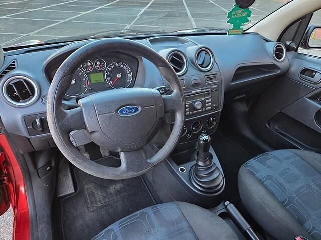 Occasion Ford Fiesta Cool & Sound Edition 69 PK (50 kW) 2007 Oranje Hatchback