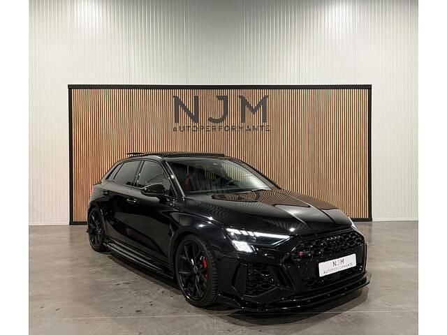 Occasion Audi RS3 Sportback 400 PK (294 kW) 2022 Zwart (metallic) Hatchback