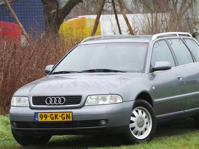 Occasion Audi A4 101 PK (74 kW) 2000 Grijs Stationwagen