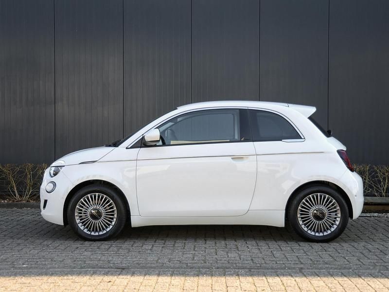 Occasion Fiat 500e Icon 11 kW (15 PK) 2024 Wit Hatchback