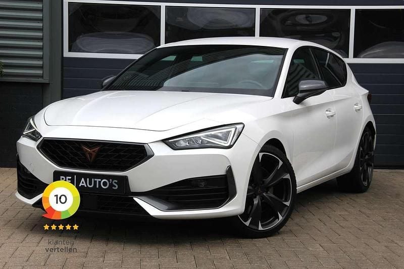 Wit Gebruikt 2023 Cupra Leon VZ3 Hatchback | € 32.500 (Super prijs) - Afbeelding 1/4