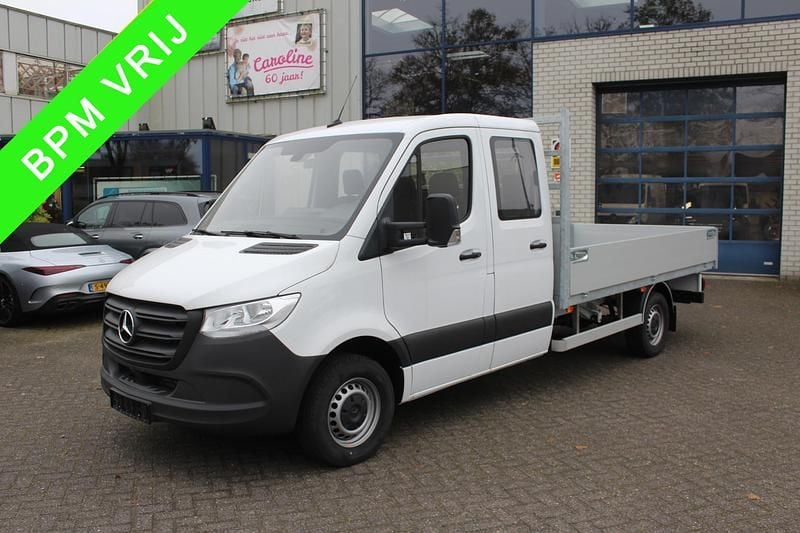 Wit Gebruikt 2024 Mercedes Sprinter Van | € 41.950 - Afbeelding 1/4