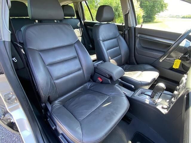 Occasion Opel Vectra Executive 155 PK (114 kW) 2008 Grijs Stationwagen