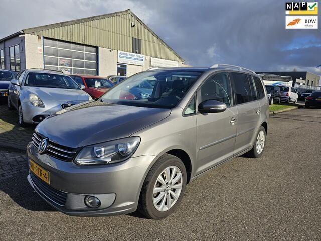 Grijs Gebruikt 2011 VW Touran Highline MPV | € 4.500 (Goede deal) - Afbeelding 1/4
