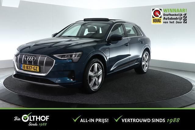 Blauw Occasion 2020 Audi e-tron Business SUV | € 29.950 (Eerlijke prijs) - Afbeelding 1/4