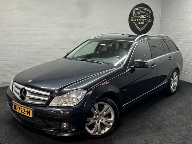 Zwart Gebruikt 2011 Mercedes C200 Stationwagen | € 5.745 (Eerlijke prijs) - Afbeelding 1/4