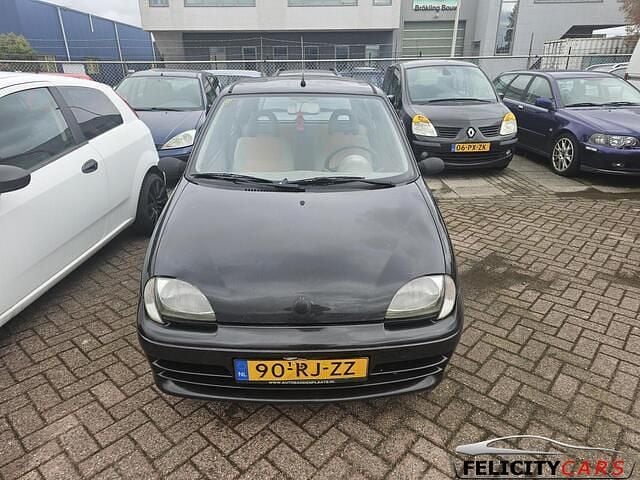 Occasion Fiat Seicento Active 54 PK (39 kW) 2005 Zwart Hatchback