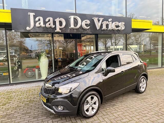 Zwart Gebruikt 2016 Opel Mokka Innovation SUV | € 13.950 (Eerlijke prijs) - Afbeelding 1/4