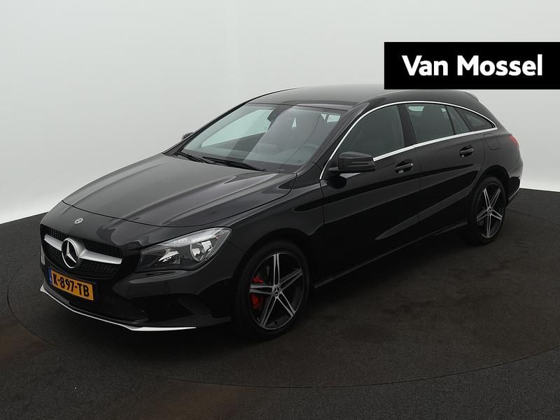 Zwart Gebruikt 2019 Mercedes CLA180 Shooting Brake Stationwagen | € 17.900 (Goede deal) - Afbeelding 1/4
