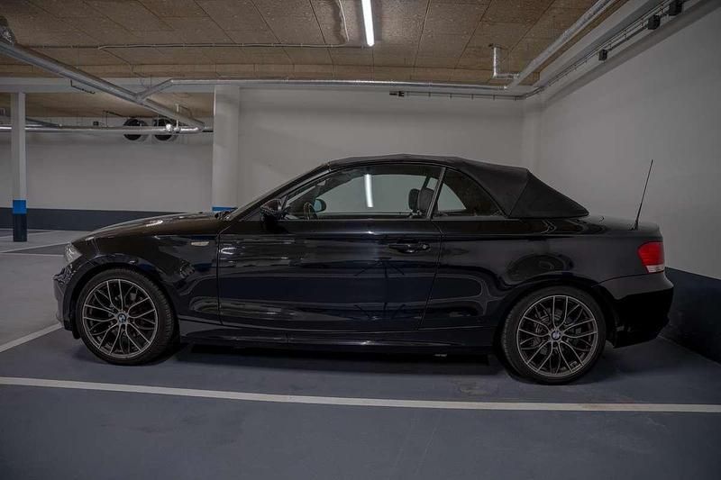 Occasion BMW 118 Cabriolet Executive 143 PK (105 kW) 2009 Zwart Cabriolet