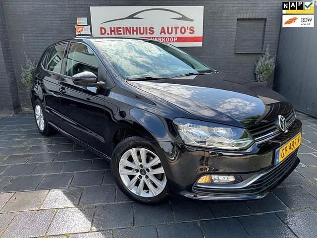 Zwart Gebruikt 2014 VW Polo Highline Hatchback | € 5.250 (Goede deal) - Afbeelding 1/4