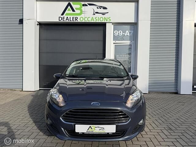 Occasion Ford Fiesta Titanium 80 PK (58 kW) 2014 Grijs Hatchback