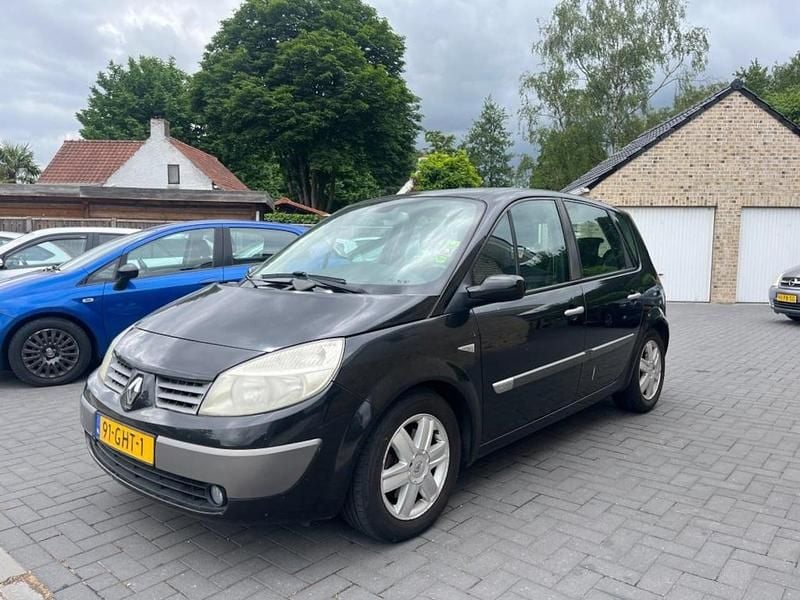 Zwart Gebruikt 2005 Renault Scénic II Authentique MPV | € 2.450 - Afbeelding 1/4