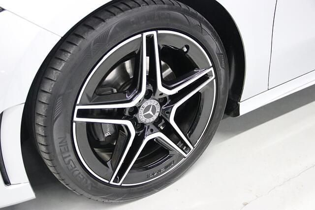 Occasion Mercedes A180 Business 136 PK (100 kW) 2022 Grijs Sedan