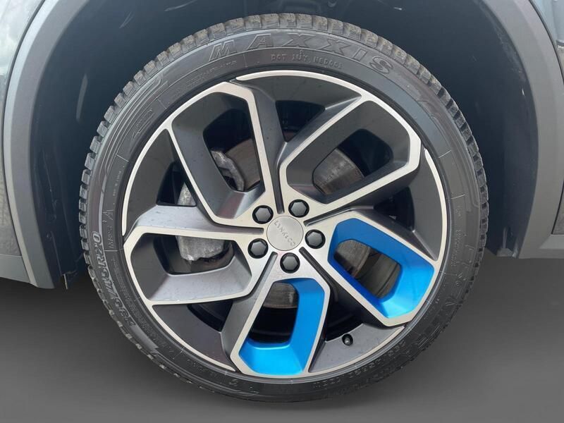 Zwart Gebruikt 2022 Lynk & Co 01 SUV | € 24.440 (Eerlijke prijs) - Afbeelding 1/1