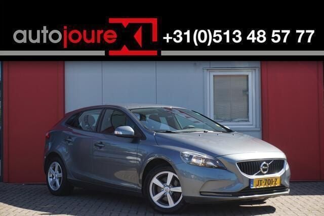 Grijs Gebruikt 2016 Volvo V40 Stationwagen | € 8.499 (Goede deal) - Afbeelding 1/4